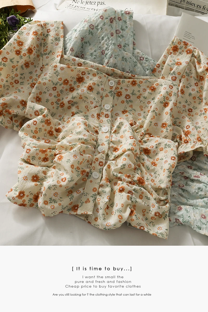 

2021 Summer fold single-breasted square collar shirt woman bubble sleeve floral tops