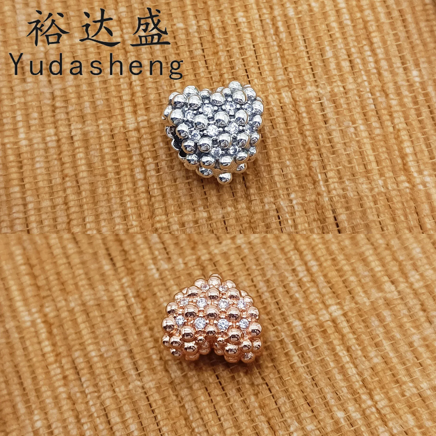 

Вышивка бисером сверкающие шарма сердца бусина из серебра 925 пробы напомнить вам о том, чтобы эти незабываемые и особые моменты между вами и ...