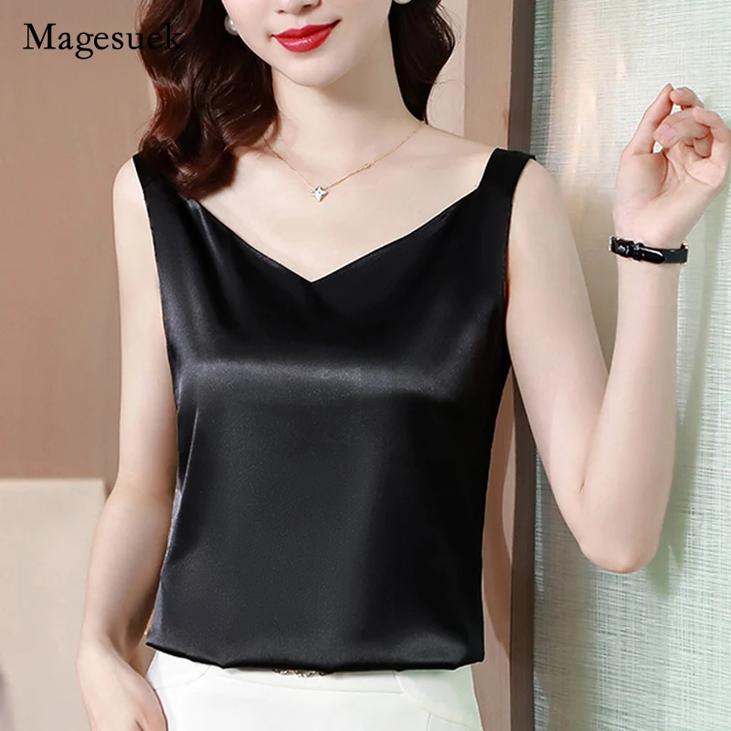 

Summer Silk 2021 Women Camisole Blouse Plus Size V-neck Top for Women Elegant Office Lady Satin Sleeveless Blouse Blusa 14862