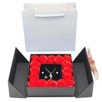 2022 80 hot sales 1 set roses box bowknot multi use paper fake flower necklace holder for wedding