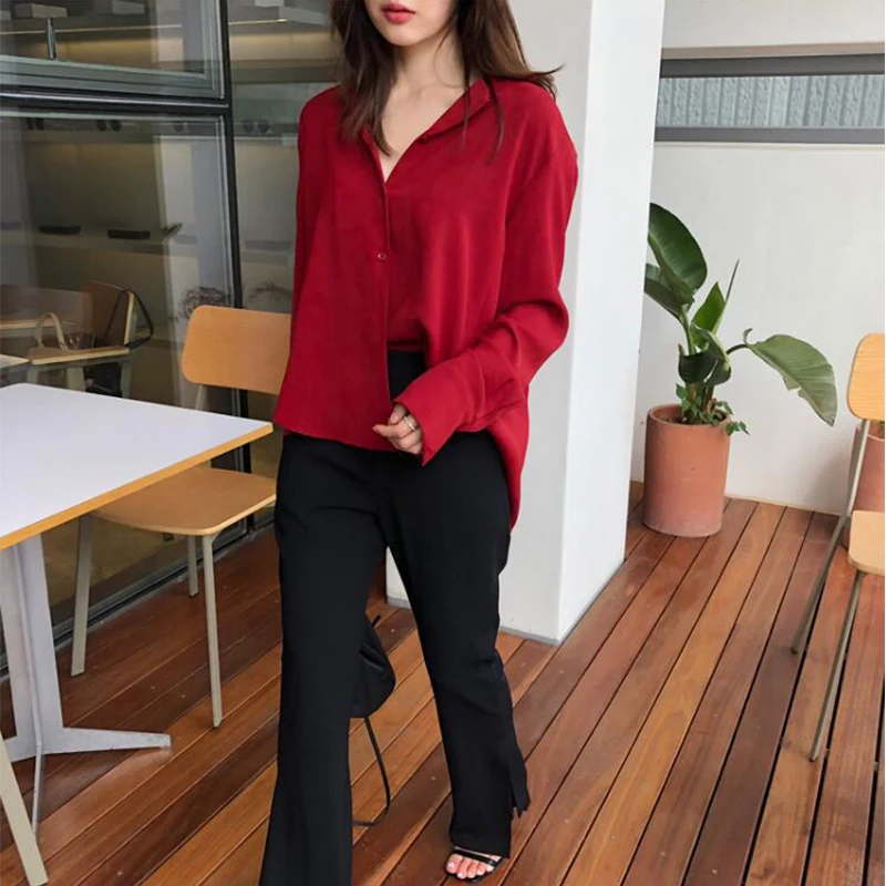 

2021 Fashion White Long Sleeve Women's Shirts New Soft Chiffon Loose Female Blouses Elegant V Neck Plus Size Ladies Clothing