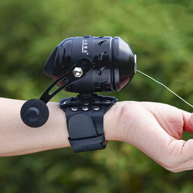 

JG 25 Fishing Reel Slingshot Compound Bow Hunting Speed Ratio 3.3:1 Closed Metal Coil Wheel 5# PE 40M