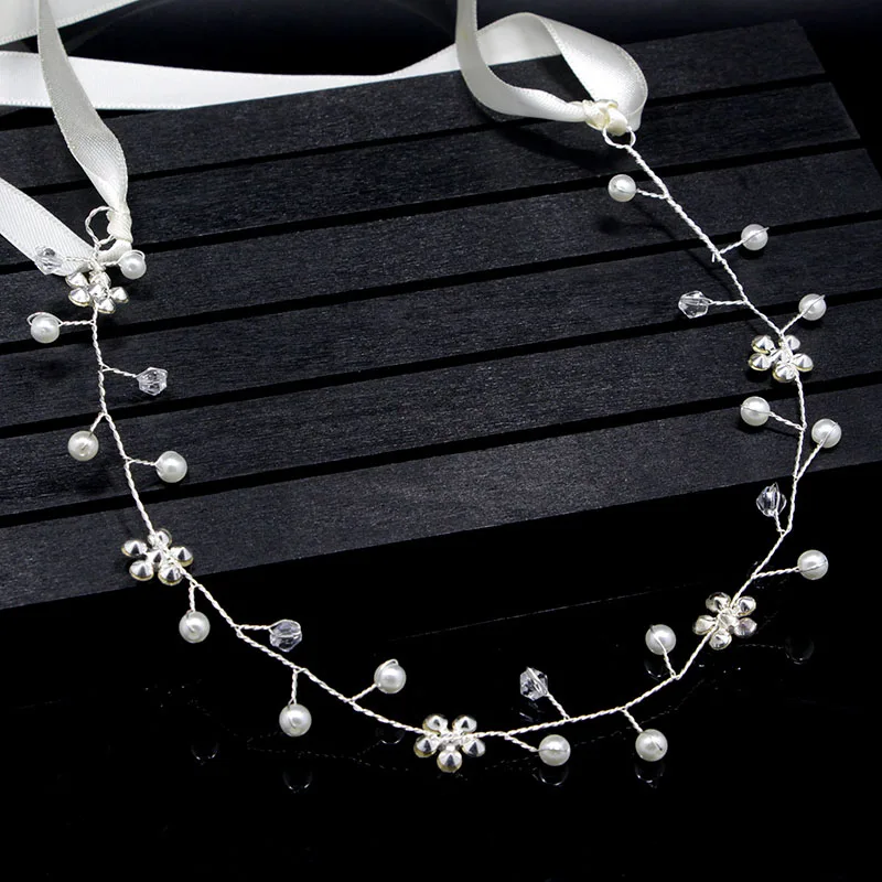 

Simple Diamond And Plum Bride And Bridesmaid Crystal Pearl Decoration Headdress Wedding Dress Headband Accessories SAN