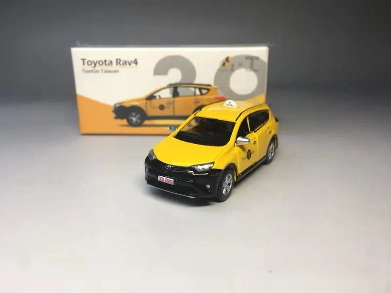 Крошечная коллекция автомобилей 1/64 RAV4 TaxiGo Тайвань литье под давлением - купить по