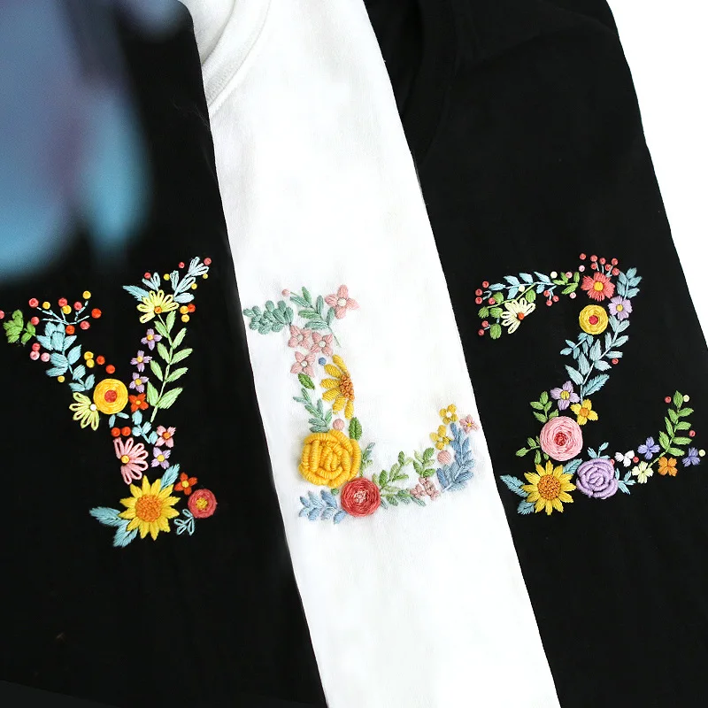 

Beautiful Flowers DIY Embroidery Ribbon Set With Embroidery Shed Cross Stitch Sewing Kit Craft Hand-stitched Decorations