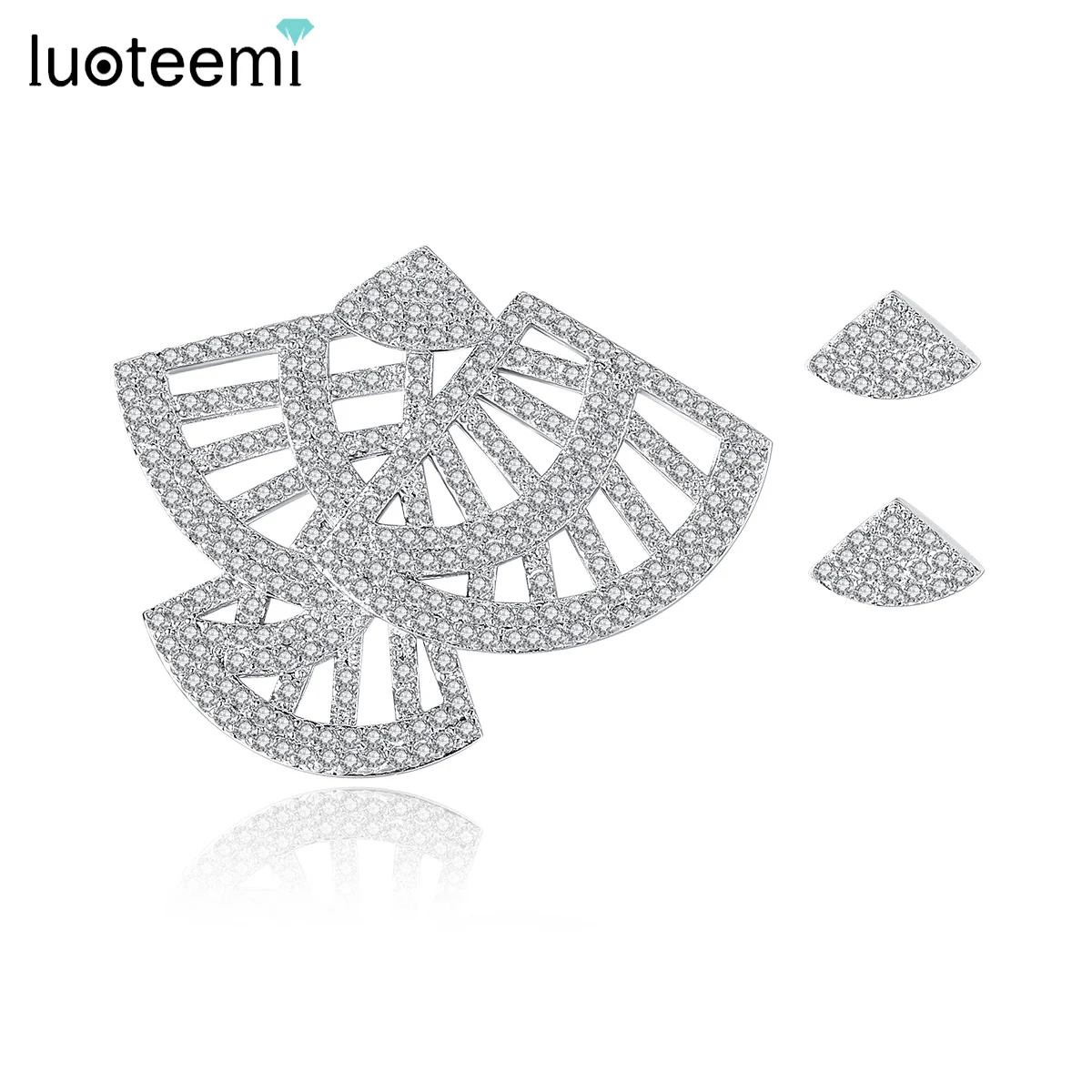 

LUOTEEMI Fashion Removable Asymmetrical Earrings for Women Chinese Fans Cubic Zircons Stud Earring for Girl Party Christmas Gift