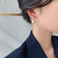 simple earring for women fashion pearl retro earrings jewelry 2021