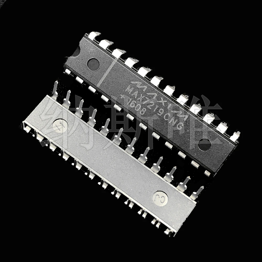 

10 шт. MAX7219 MAX7219CNG MAX7219ENG DIP24
