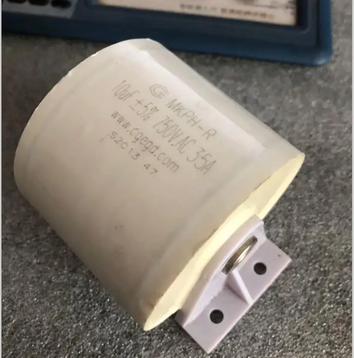 Резонансная емкость оригинального импортного конденсатора Электронная техника