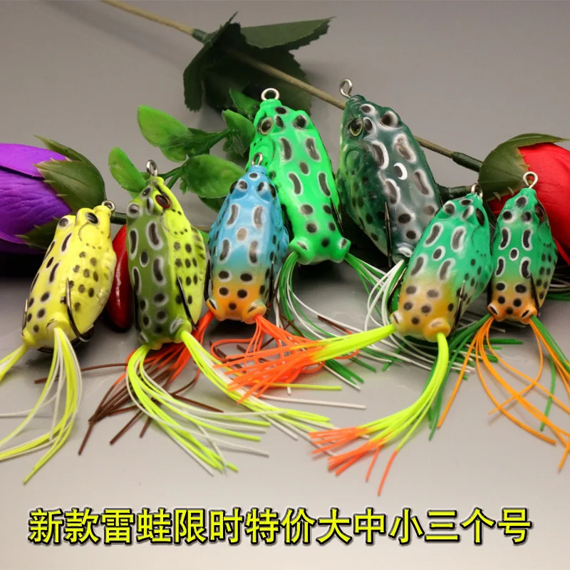 Рыболовная приманка искусственная лягушка с кисточкой двойные крючки бородкой