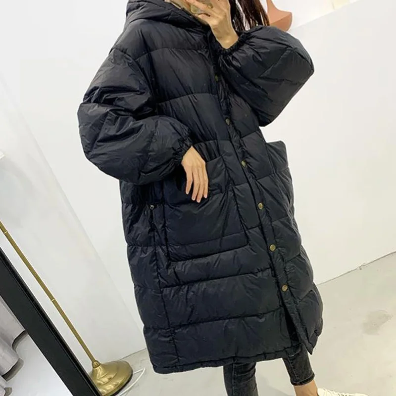 Куртка женская на свободный пуховик пуху белой утки с перьями большого размера