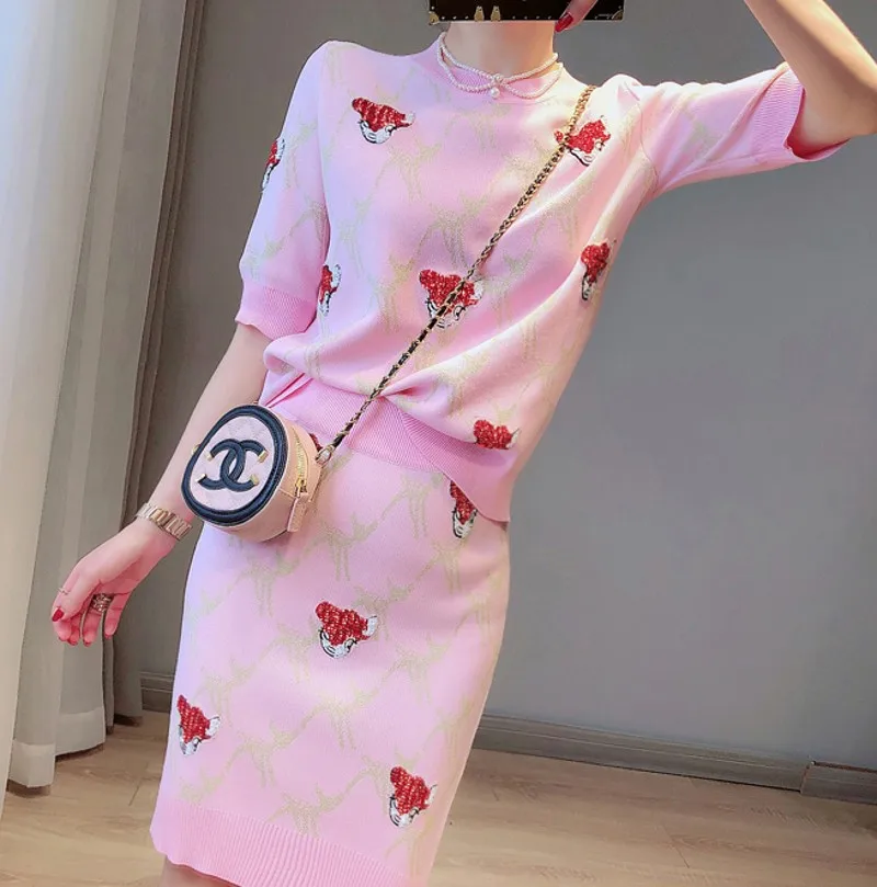 

2021 Summer Knit 2 Pieces Set Korean Embroidery Crop Tops +Sheath Pencil Skirt Casual Suit Skirt