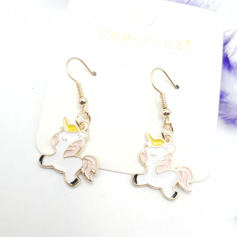 

Hot 2020 New Cute Unicorn Dripping Earrings Baby Unicorn Resin Earrings Epoxy Art Earrings Gifts Girls Boys