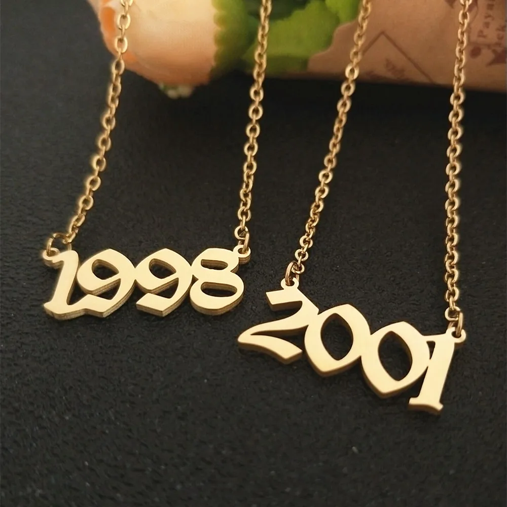 Ожерелье с цифрами на заказ колье подвеской в старинном английском стиле для