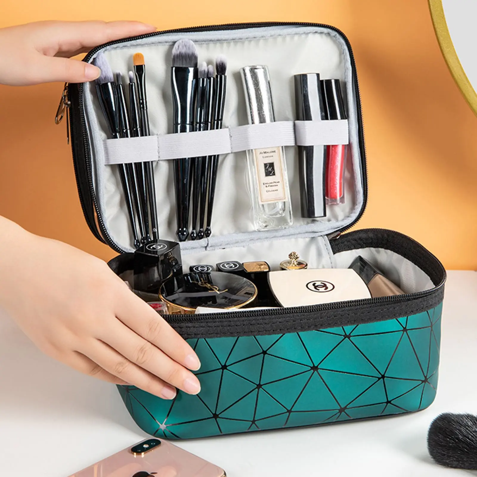 

Hot Sale PU Leather Cosmetic Bag Double Layer Waterproof Makeup Bag Portable Travel Cosmetic Organizer Bag Checkered Pattern