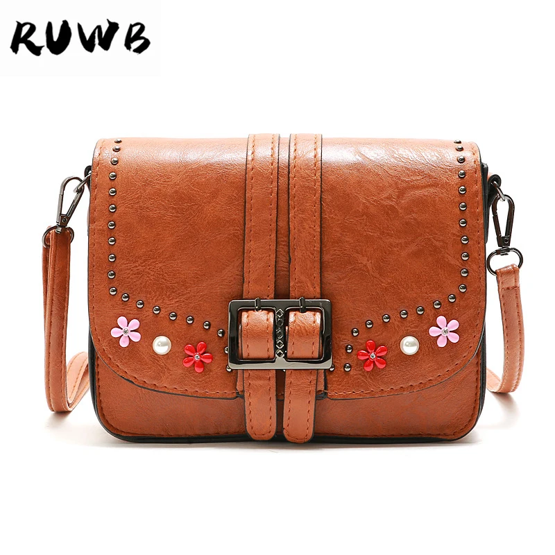 ΠΠ΅Π½ΡΠΊΠ°Ρ ΠΌΠ°Π»Π΅Π½ΡΠΊΠ°Ρ ΡΡΠΌΠΊΠ°-ΠΊΠ»Π°ΡΡ RUWB ΡΠ΅ΡΠ΅Π· ΠΏΠ»Π΅ΡΠΎ Ρ ΠΎΡΠΊΠΈΠ΄Π½ΠΎΠΉ ΠΊΡΡΡΠΊΠΎΠΉ Π΄Π»Ρ ΠΆΠ΅Π½ΡΠΈΠ½, ΡΡΠΌΠΊΠ° ΡΠ΅ΡΠ΅Π· ΠΏΠ»Π΅ΡΠΎ ΠΈΠ· ΠΈΡΠΊΡΡΡΡΠ²Π΅Π½Π½ΠΎΠΉ ΠΊΠΎΠΆΠΈ Ρ Π·Π°ΠΊΠ»Π΅ΠΏΠΊΠ°ΠΌΠΈ ΠΈ ΡΠ²Π΅ΡΠΎΡΠ½ΡΠΌ ΡΠΈΡΡΠ½ΠΊΠΎΠΌ, ΠΆΠ΅Π½ΡΠΊΠΈΠΉ ΠΌΠΎΠ΄Π½ΡΠΉ ΠΊΠ»Π°ΡΡ, ΠΊΠΎΡΠ΅Π»ΡΠΊΠΈ, ΡΡΠΌΠΊΠΈ-ΠΌΠ΅ΡΡΠ΅Π½Π΄ΠΆΠ΅ΡΡ ΠΠ΅Π½ΡΠΊΠ°Ρ ΠΌΠ°Π»Π΅Π½ΡΠΊΠ°Ρ ΡΡΠΌΠΊΠ°-ΠΊΠ»Π°ΡΡ RUWB ΡΠ΅ΡΠ΅Π· ΠΏΠ»Π΅ΡΠΎ Ρ ΠΎΡΠΊΠΈΠ΄Π½ΠΎΠΉ ΠΊΡΡΡΠΊΠΎΠΉ Π΄Π»Ρ ΠΆΠ΅Π½ΡΠΈΠ½, ΡΡΠΌΠΊΠ° ΡΠ΅ΡΠ΅Π· ΠΏΠ»Π΅ΡΠΎ ΠΈΠ· ΠΈΡΠΊΡΡΡΡΠ²Π΅Π½Π½ΠΎΠΉ ΠΊΠΎΠΆΠΈ Ρ Π·Π°ΠΊΠ»Π΅ΠΏΠΊΠ°ΠΌΠΈ ΠΈ ΡΠ²Π΅ΡΠΎΡΠ½ΡΠΌ ΡΠΈΡΡΠ½ΠΊΠΎΠΌ, ΠΆΠ΅Π½ΡΠΊΠΈΠΉ ΠΌΠΎΠ΄Π½ΡΠΉ ΠΊΠ»Π°ΡΡ, ΠΊΠΎΡΠ΅Π»ΡΠΊΠΈ, ΡΡΠΌΠΊΠΈ-ΠΌΠ΅ΡΡΠ΅Π½Π΄ΠΆΠ΅ΡΡ