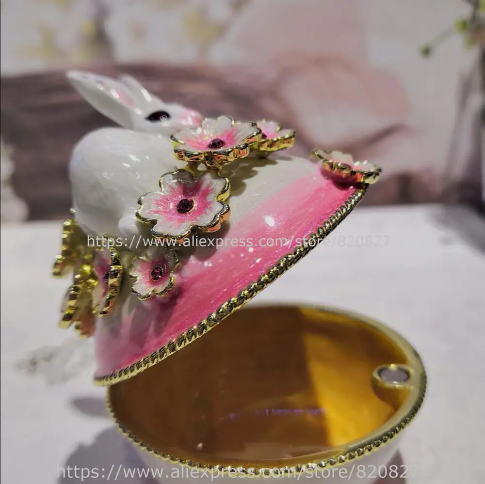 2020 New Desgins Bunny Rabbit Laying in Flowers Trinket Box White Rabbit Jeweled Keepsake Box