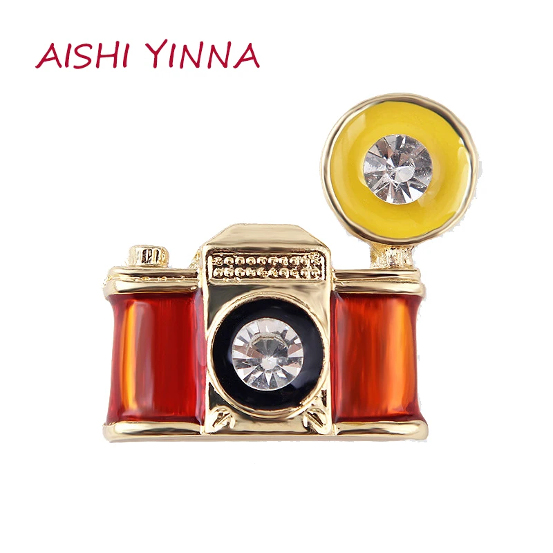 

AISHI YINNA New Style Corsage Clothing Retro Drip Oil Camera Enamel Brooch Jewelry Exquisite High-End Coat Scarf Pin