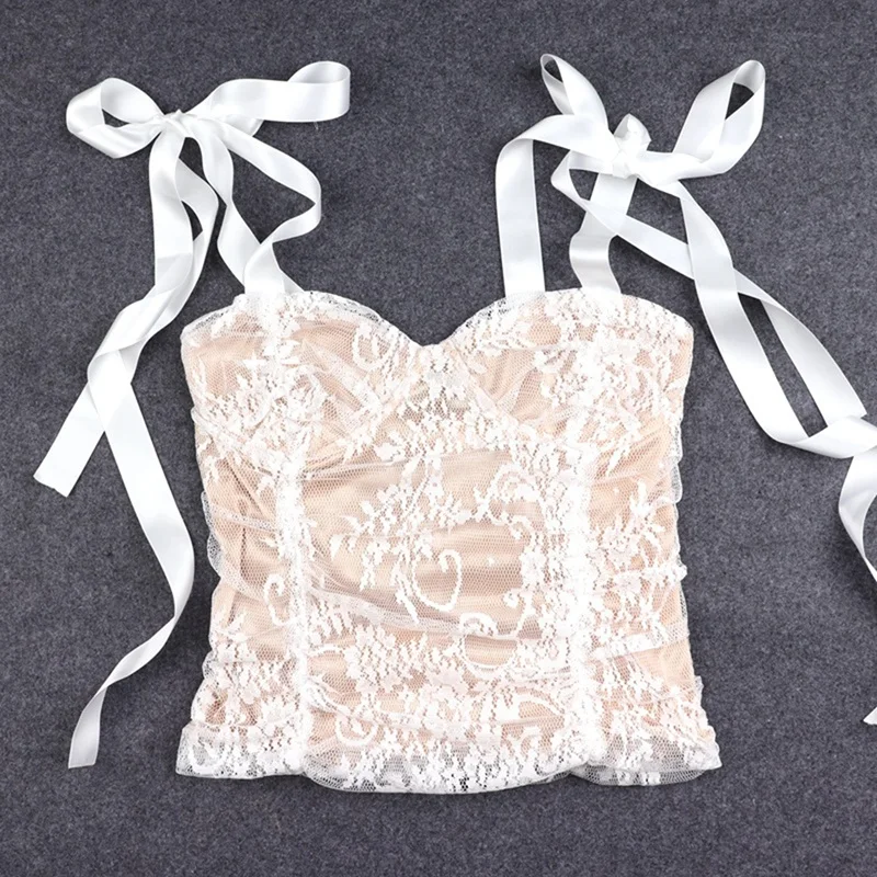 Женская прозрачная сетчатая кружевная кофта белого цвета с квадратным вырезом и