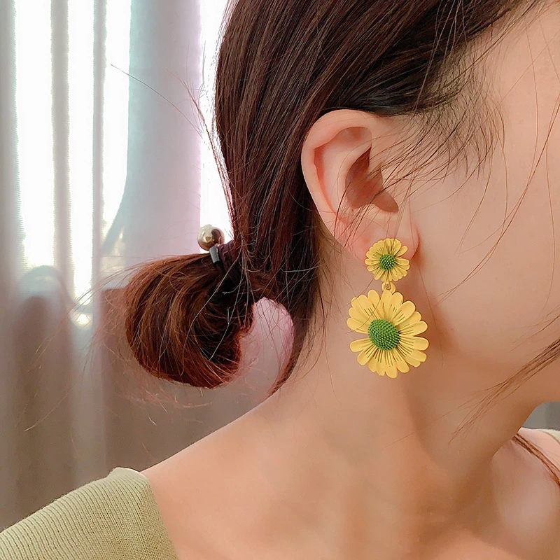 Корея серебряные Цвет небольшой &quotНезабудка&quot Подсолнух Notch значок Дейзи