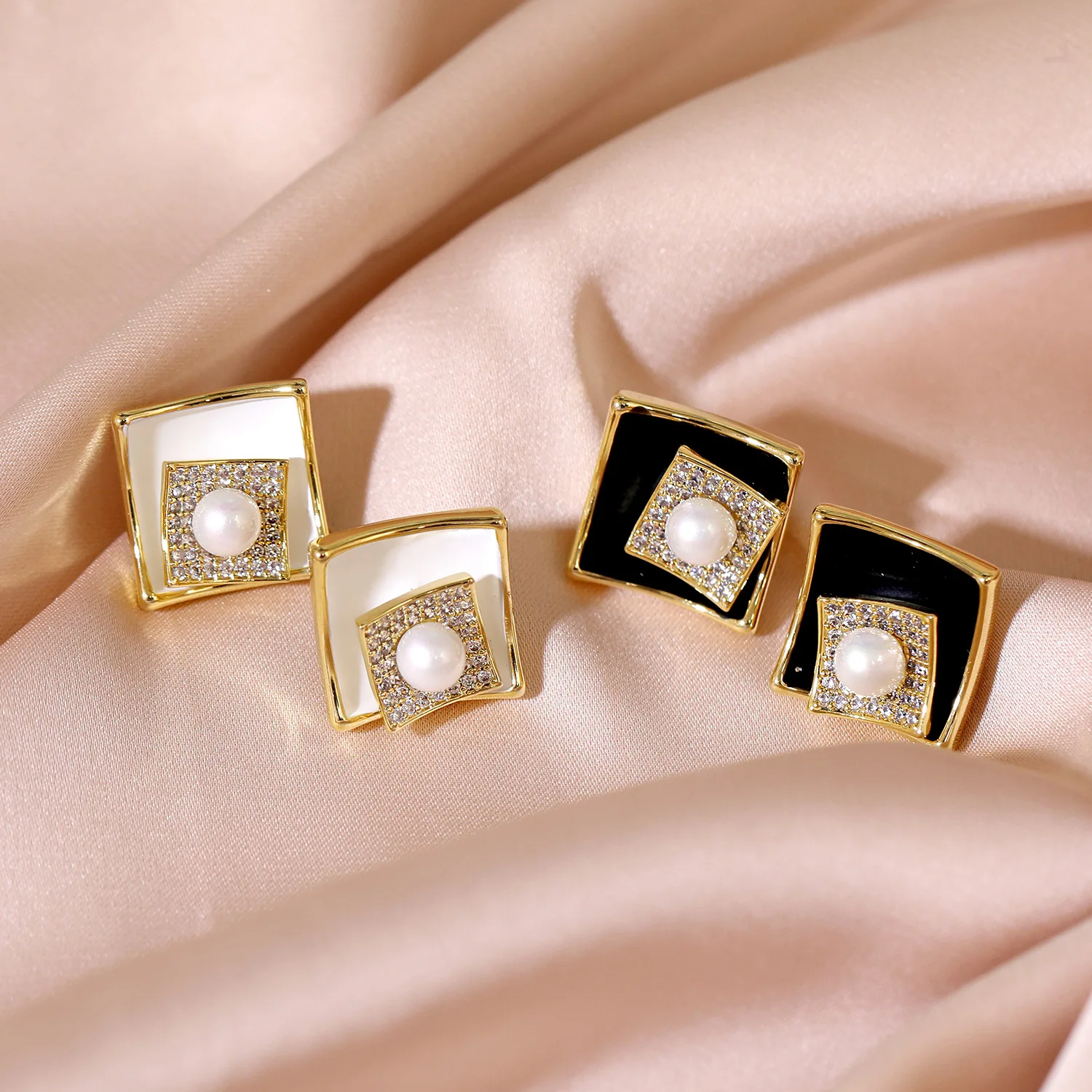 

Минималистичные модные эмалированные жемчужные серьги W/S925 Серебряные серьги-гвоздики с иглами W/14kGold заполненные цирконием ювелирные изде...