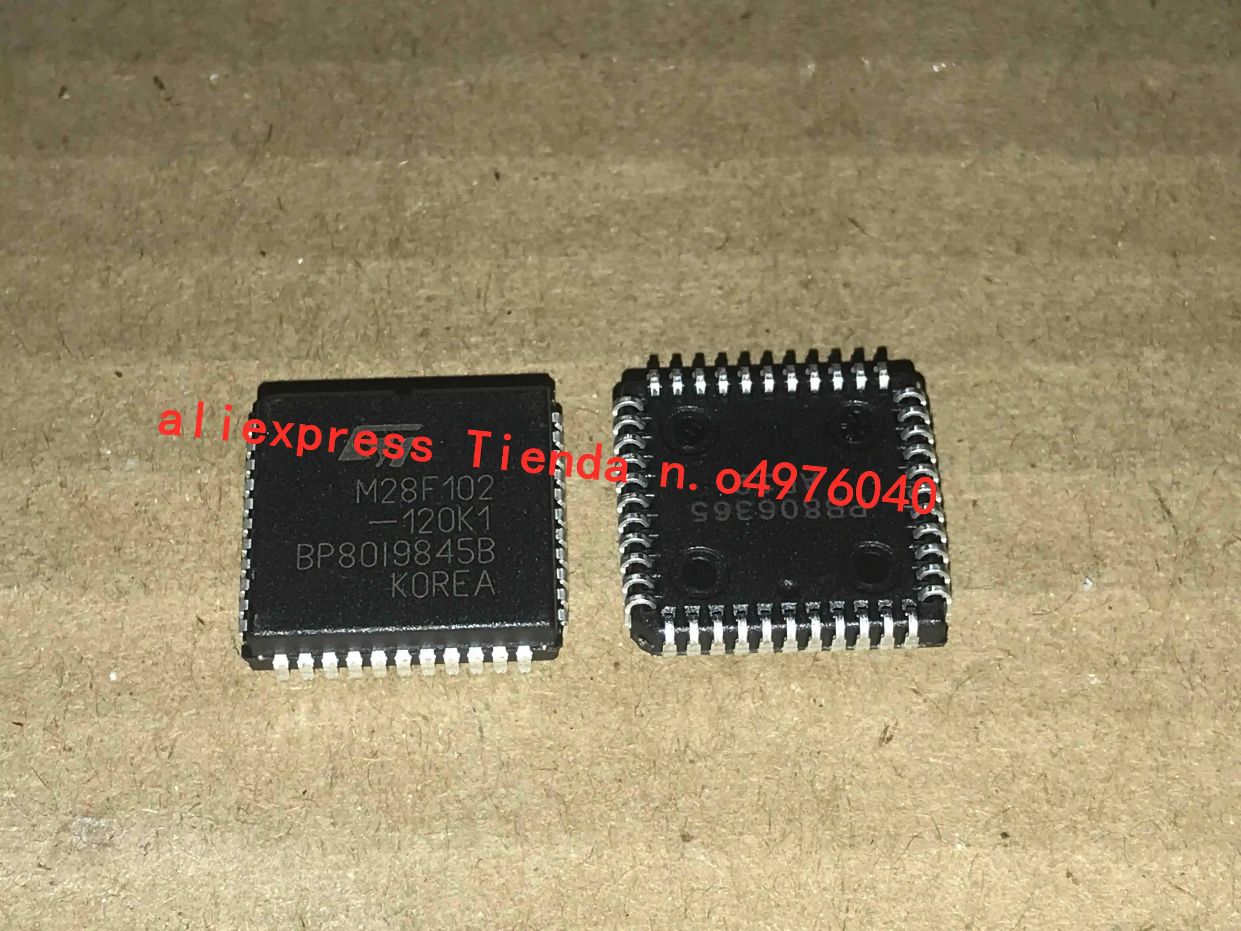 

M28F102-120K1 M28F102 новый импортный оригинал