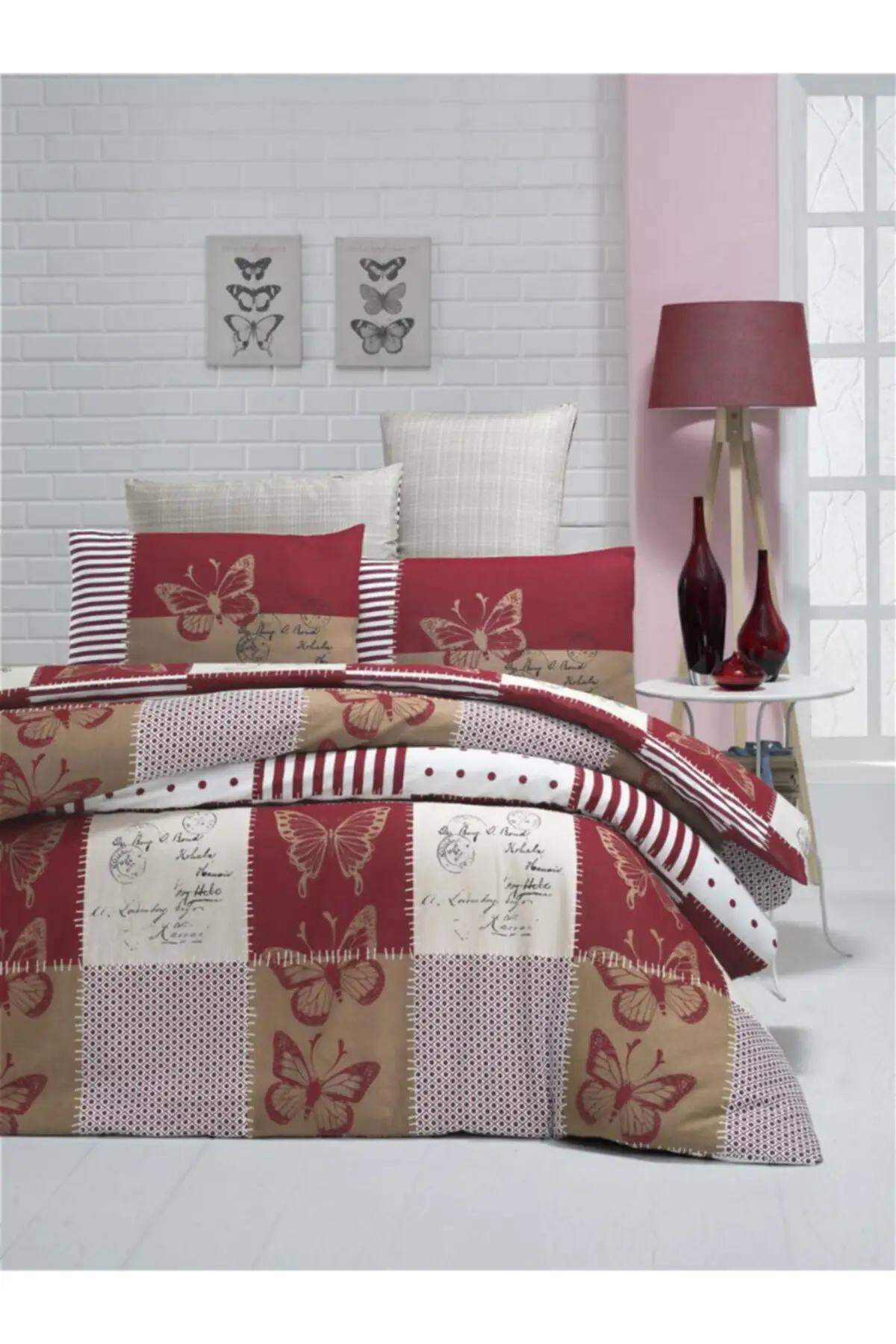 

Пододеяльник двухслойный из красного хлопка с бабочкой, 200x220