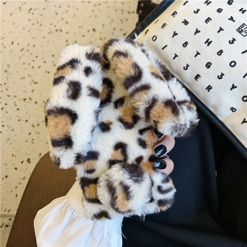 С персонажами мультфильмов милые плюшевые теплые тапочки леопардовая расцветка