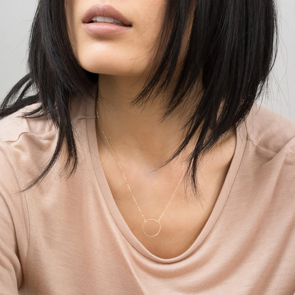 Простой полый круглый кулон ожерелье для женщин нержавеющая сталь Короткие