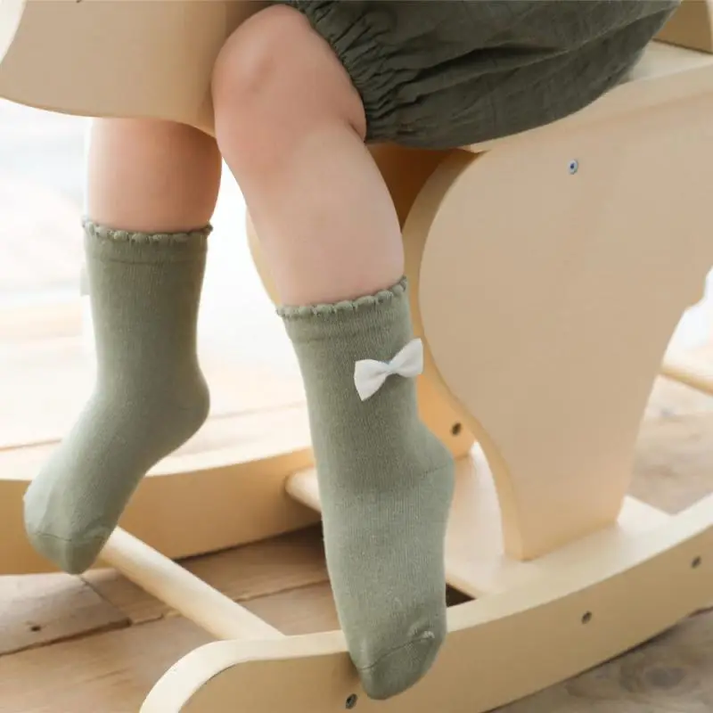 

Spring And Autumn New Children's Socks Bow Lace Accessories Girls Socks Medium Children's Socks Five Pairs