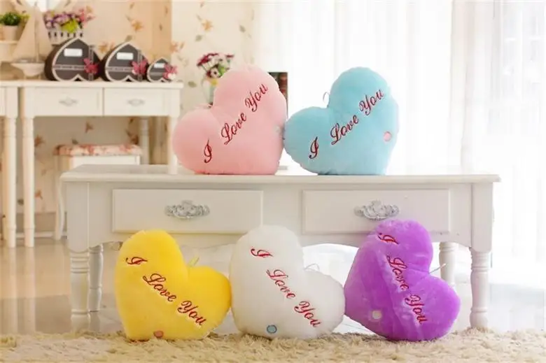 

Colorful Luminous Starfish Pillow Soft Stuffed Plush Doll Cute Star Cat Paw Heart Shaped Light Up Pillow Holiday Gift for Kids