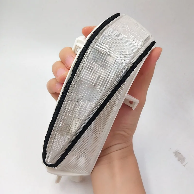 High Quality Left / Right Rearview Mirror LED Turn Signal Flas For HONDA CIVIC FA1 FD1 FD2 2006-2011 34350-SNB-013 34300-SNB-013 |