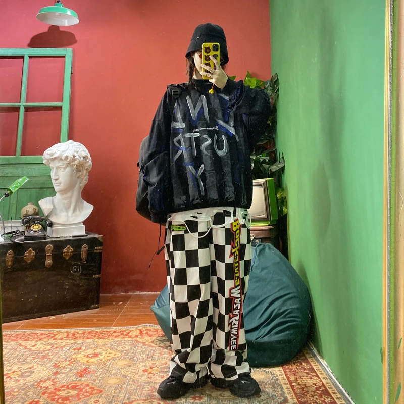 Street hip-hop Harajuku Retro checkerboard handsome loose BF large-size wide-legged overalls spring women men pant trousers | Женская