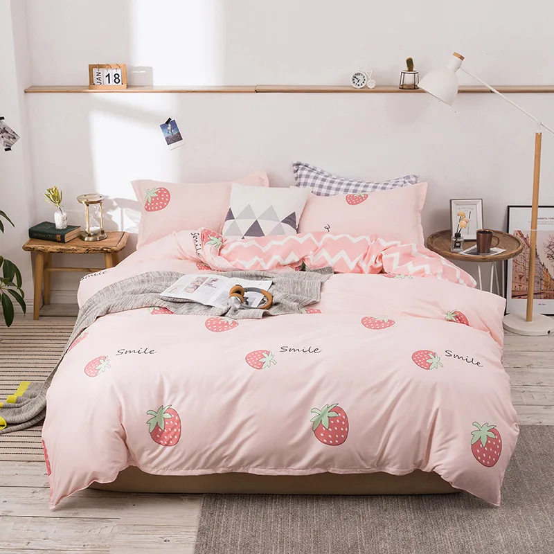 

Cute Strawberry Cartoon Pink Girl Comforter Bedding Set Double Sided King Queen Full Single Size Duvet Cover Sheet Pillowcase