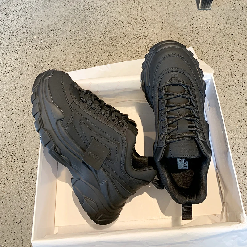 

Outdoor Women Platform Chunky Sneakers Designers Fashion Lace-up Urban Walk Series Tennis Basket Female Autumn Vulcanized Shoes
