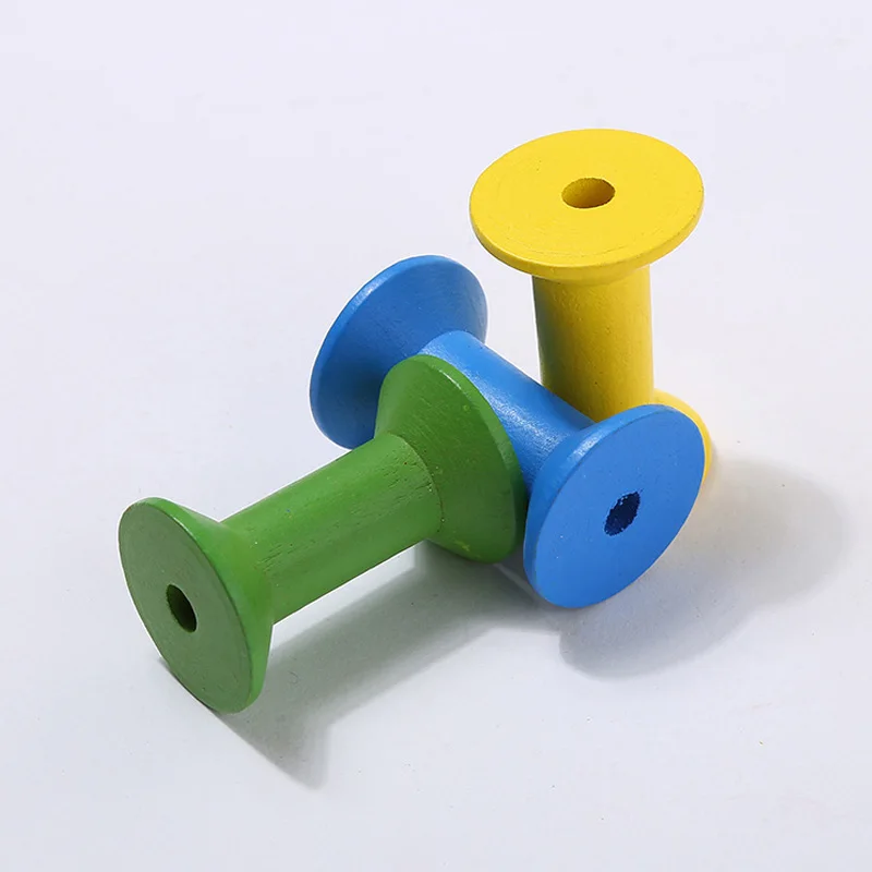 10 шт. катушки для ниток пустые деревянные разные цвета в произвольном порядке