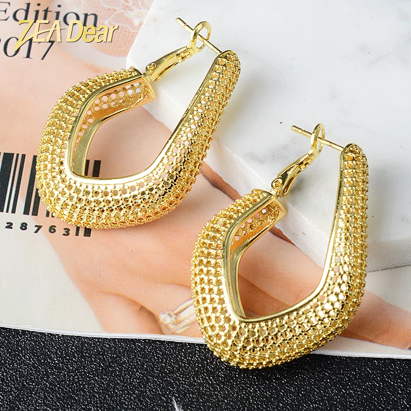 

Zea dear Jewelry Fashion Copper Clip Big Earrings For Women Luxury Romantic For Wedding Party Anniversary Trendy Earrings