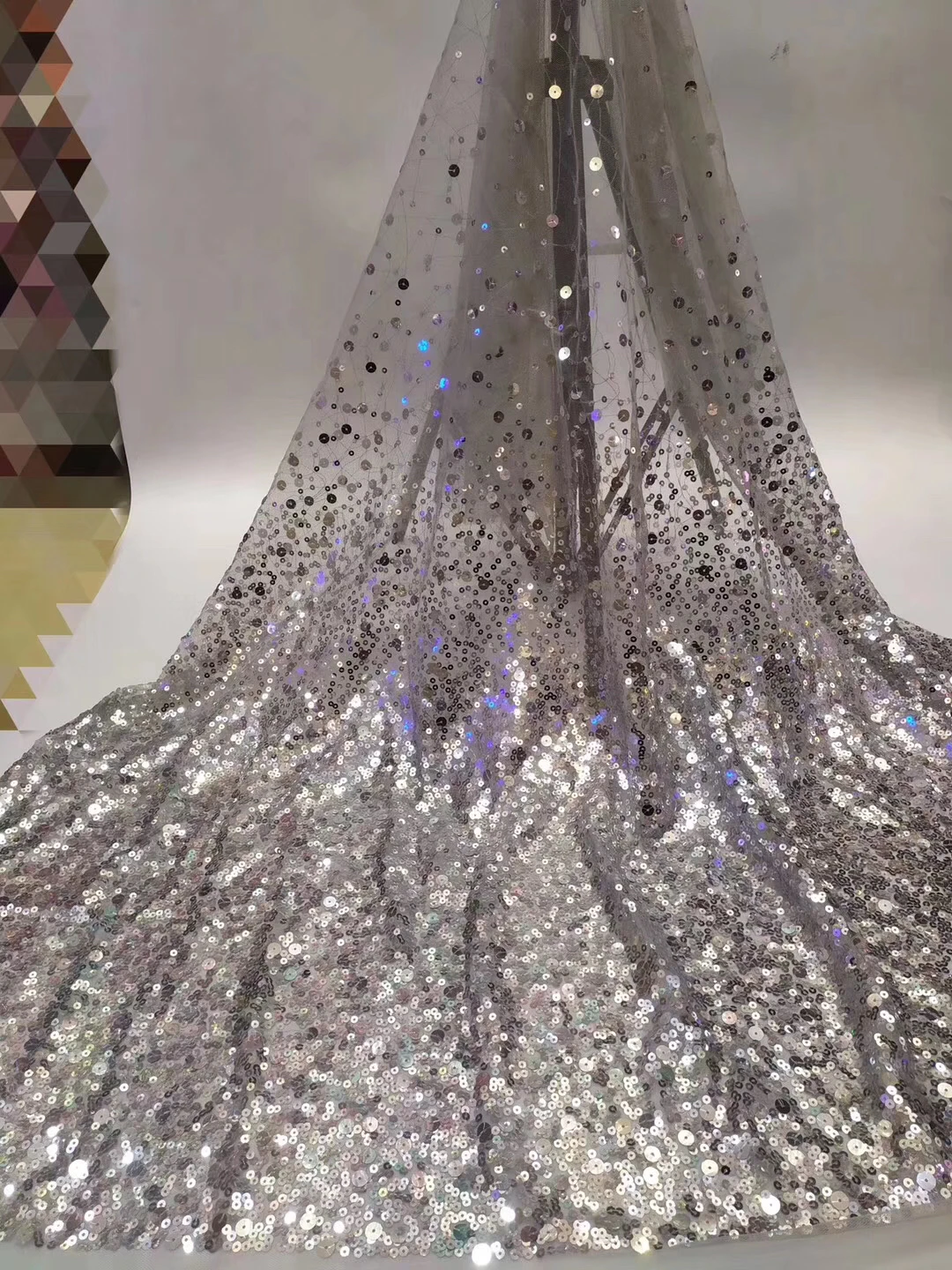 

Африканская кружевная ткань 2021, высококачественный кружевной материал и блестки, французская кружевная ткань от женской ассоциации нигери...