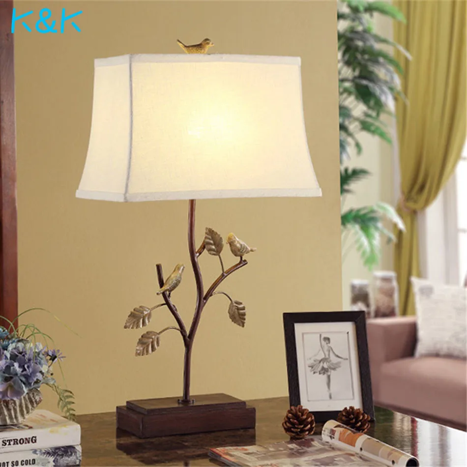 Современная металлическая Светодиодная настольная лампа Lampdeco спальня маленькая