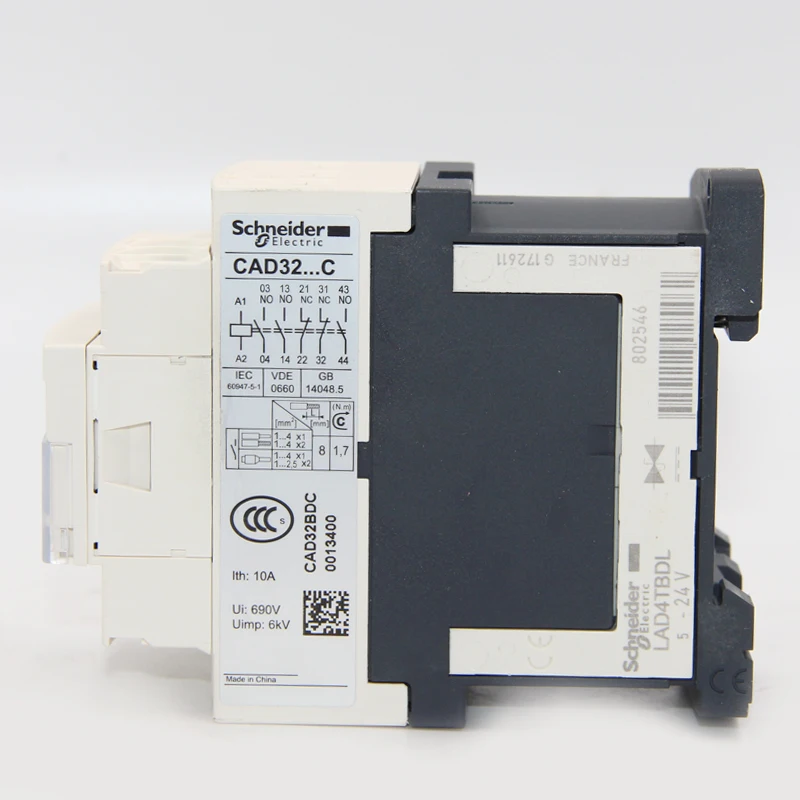Schneider Electric CAD32BDC реле управления TeSys 24 В постоянного тока Контактное 3N0 + 2NC