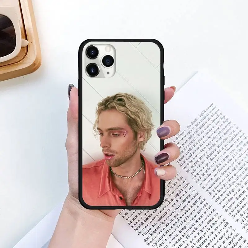

Luke Hemmings singer Phone Cases for iPhone 11 12 pro XS MAX 8 7 6 6S Plus X 5S SE 2020 XR Luxury brand shell funda coque