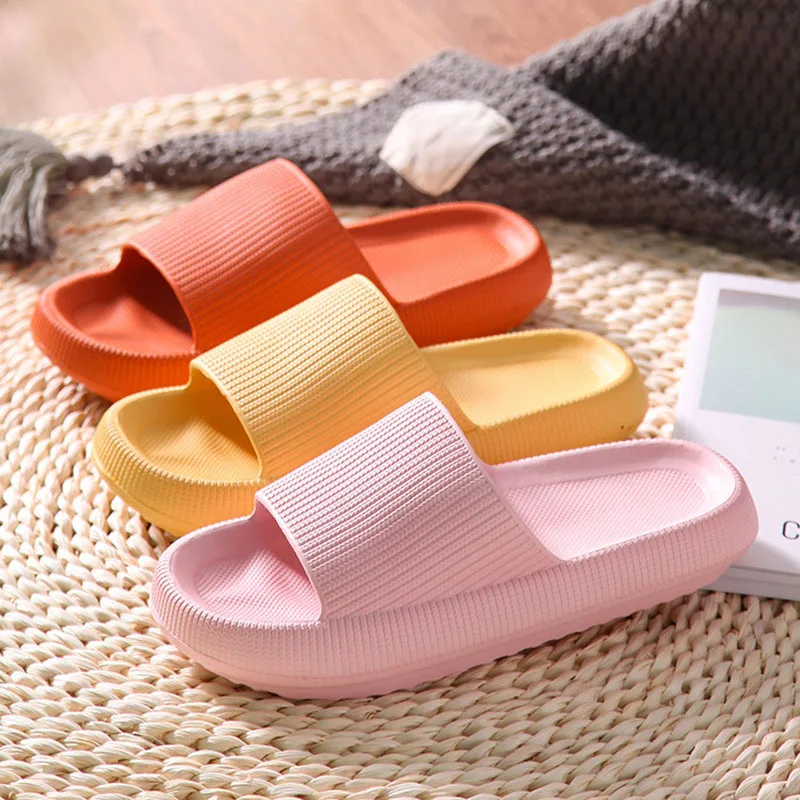 

Summer Outside Slippers Men Shoes Thick Sole Non-slip Beach Sandals Indoor EVA Soft Outdoor Sneaker Platform Slides Women