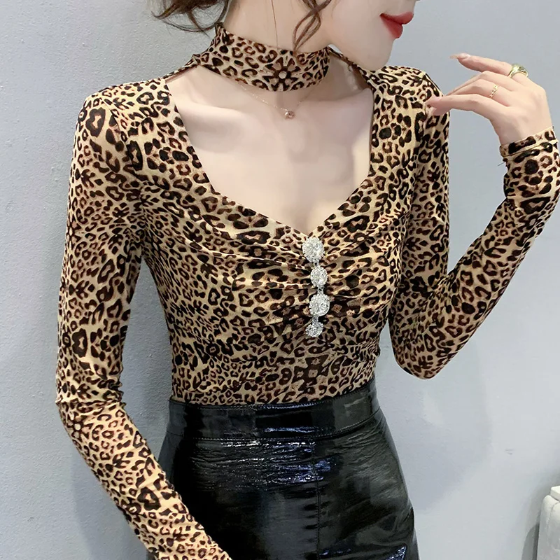 New 2021 Autumn Women's Tops Shirt Fashion Sexy V-Neck Long Sleeved Leopard Mesh T-Shirt Plus Size Blusas