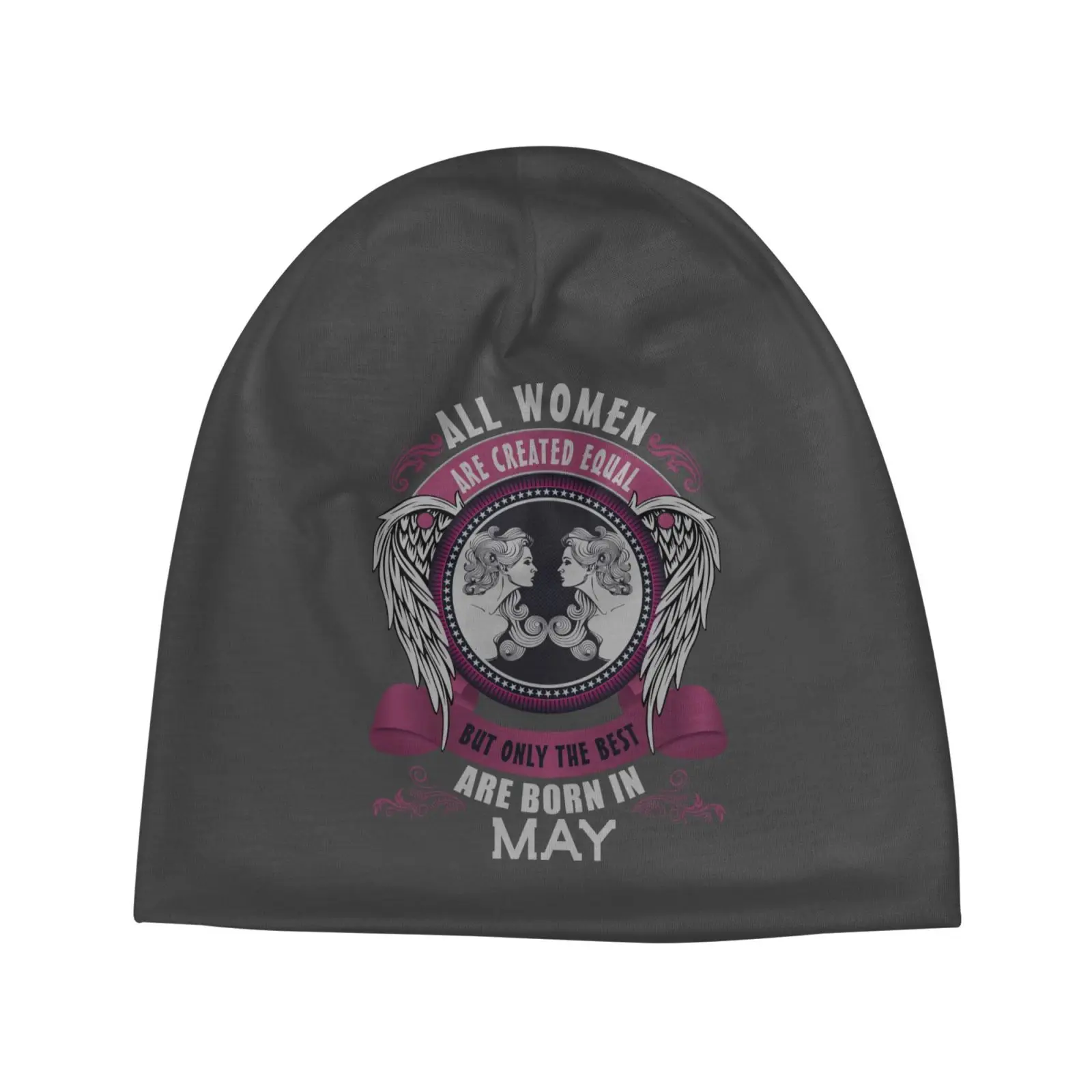 Все женщины создаются равномерно но только лучшие рождены в облегающих шапках