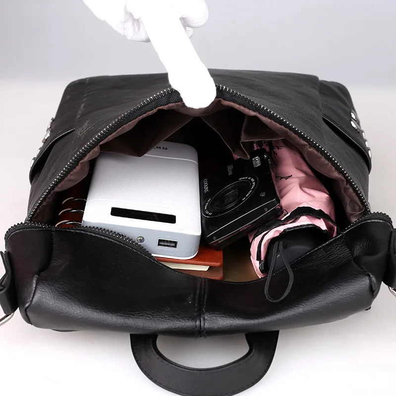 

Women's Handbags