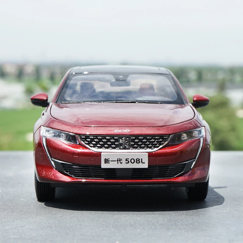 

Original factory authentic 1:18 PEUGEOT new generation 508L Diecast car models for gift, toys