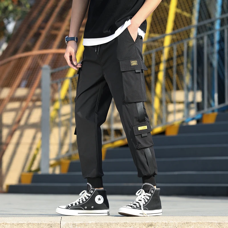 

Streetwear Men's Hip-Hop Jogging Pants Ribbons Loose Fashion Cargo Pants Male 2020 New Leisure Jogger Man Harem Trousers