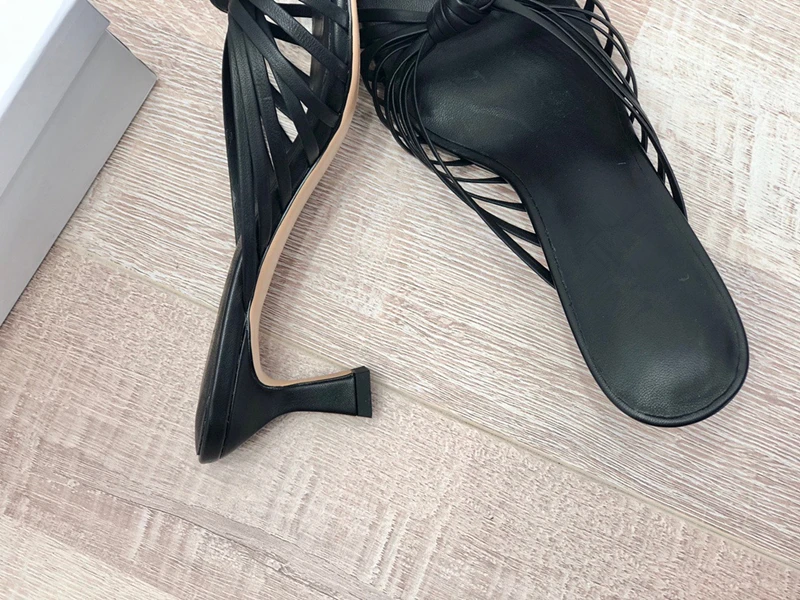 

Withered ins fashion blogger england office lady elegant Hand woven sheepskin heel mule slippers women shoes woman shoes women