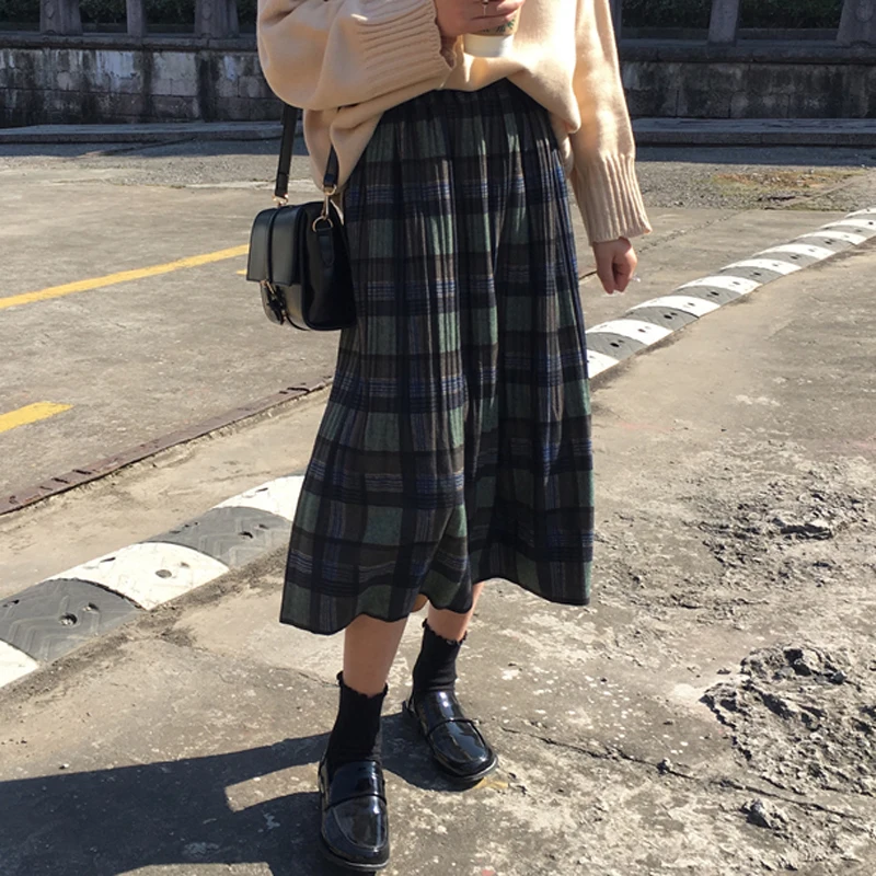 

Vintage Plaid Pleated Long Skirt 2020 Women winter Punk Rock Korean Woolen Skirt Streetwear Drawstring Elastic Waist Midi Skirt
