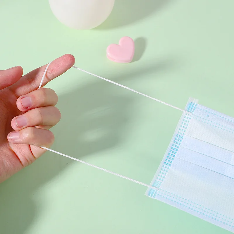 

Spot Fast Delivery High Quality Meltblown Fabric Adult Disposable Mask 3-Layer Protective Filter Dust-Proof Foam Face Masks